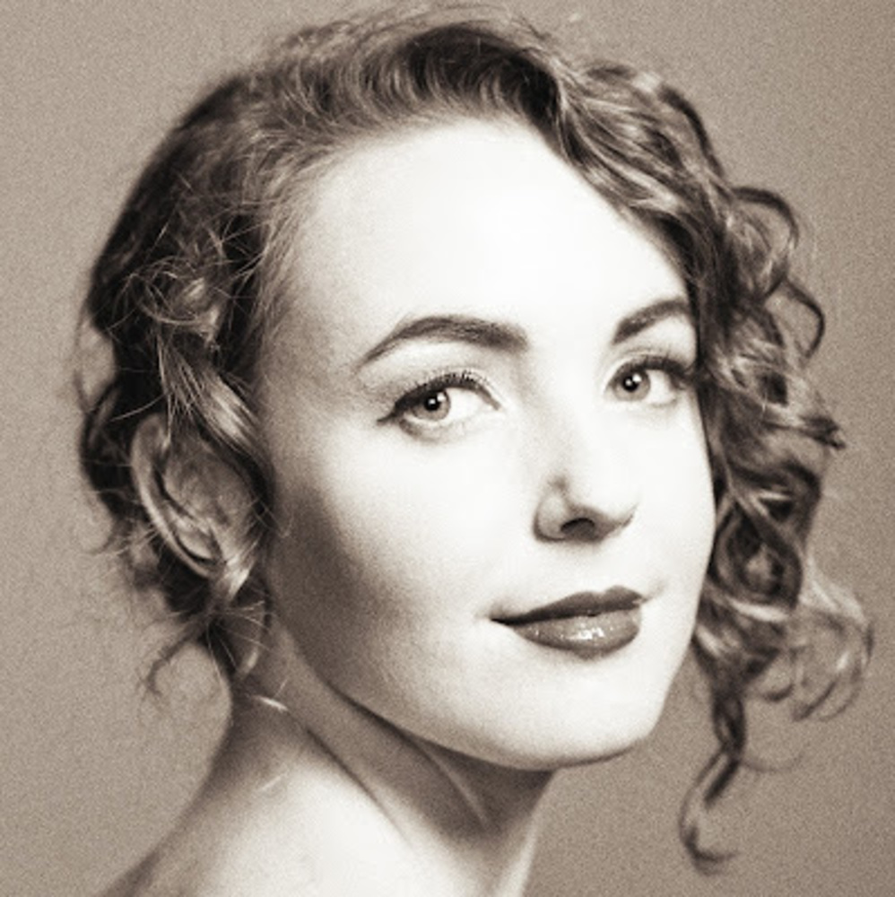 Meet your Posher, Eva